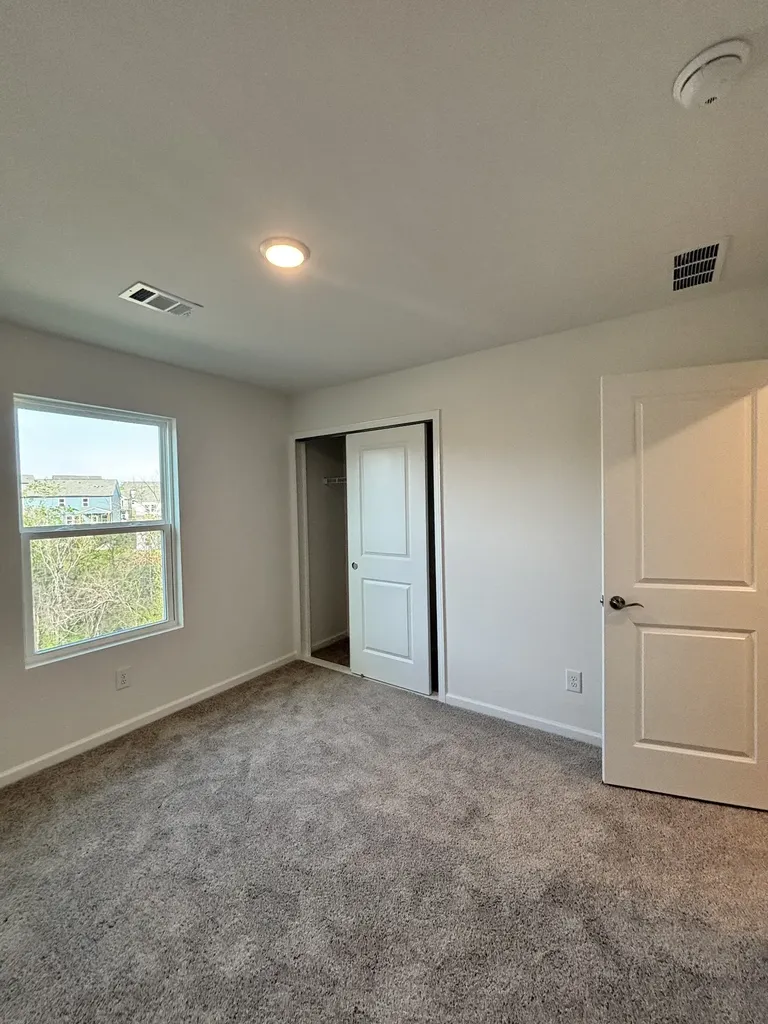 480 Jet Stream Drive La Vergne TN 37086
