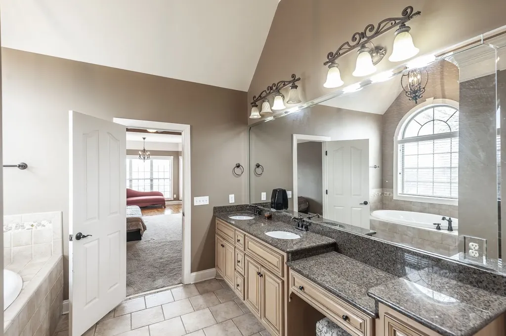 219 Hidden Harbour Drive Mount Juliet TN 37122