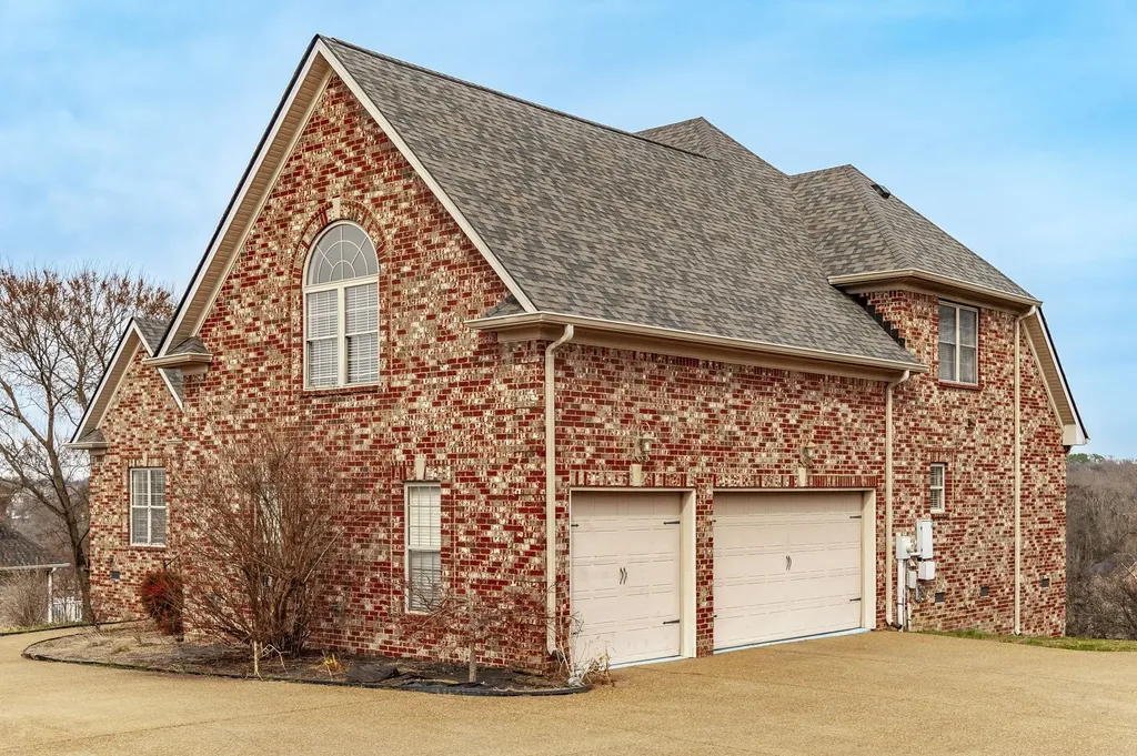 219 Hidden Harbour Drive Mount Juliet TN 37122