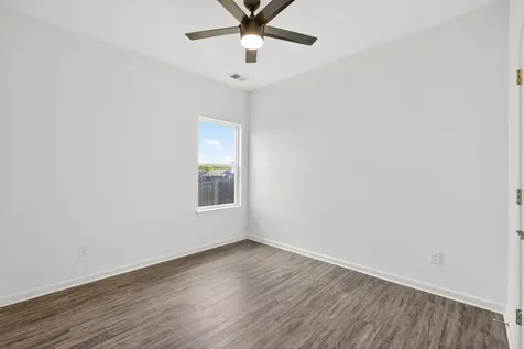 2204 Zeva Circle Columbia TN 38401