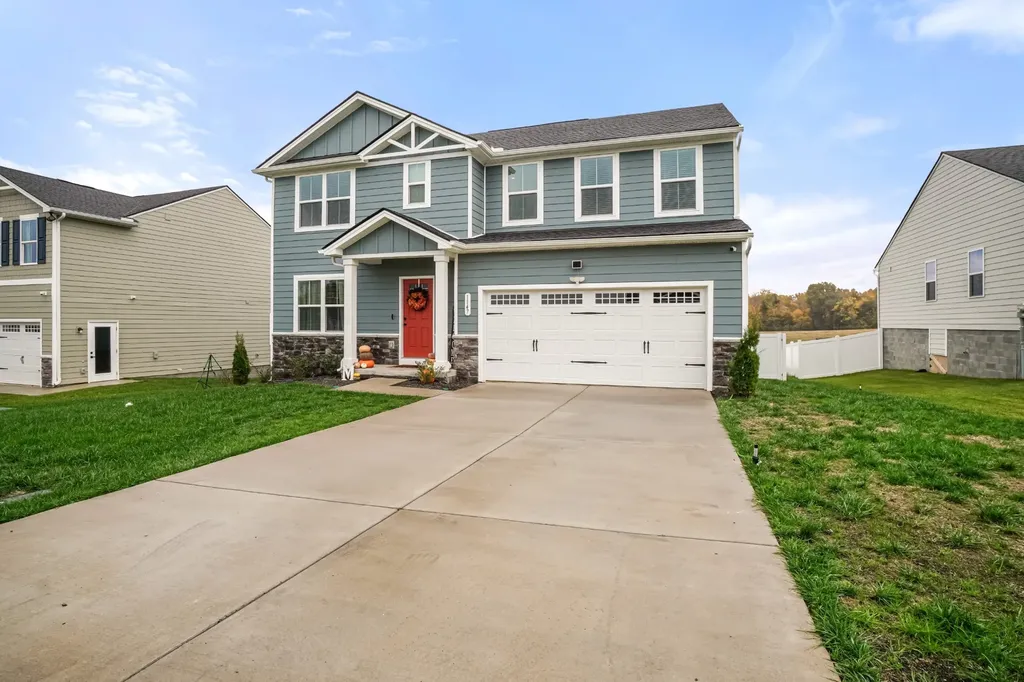 1147 Lisenbee Way Clarksville TN 37042