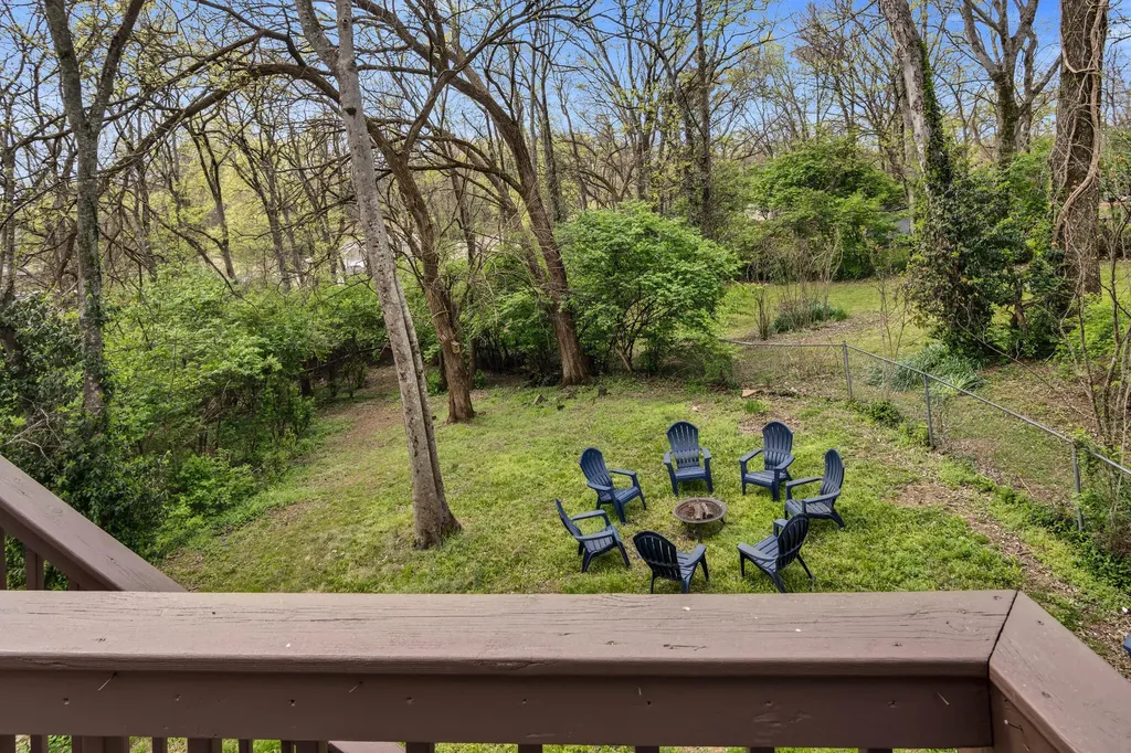 933 Ilawood Drive Nashville TN 37211