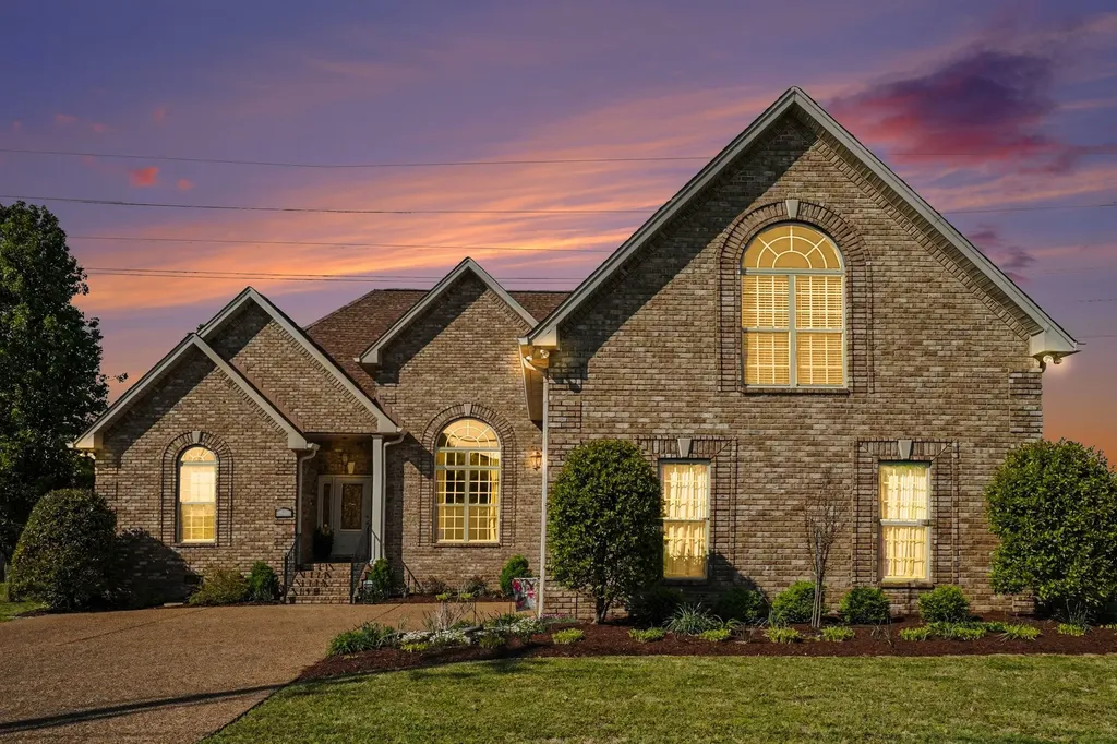 122 Tamaras Way Hendersonville TN 37075