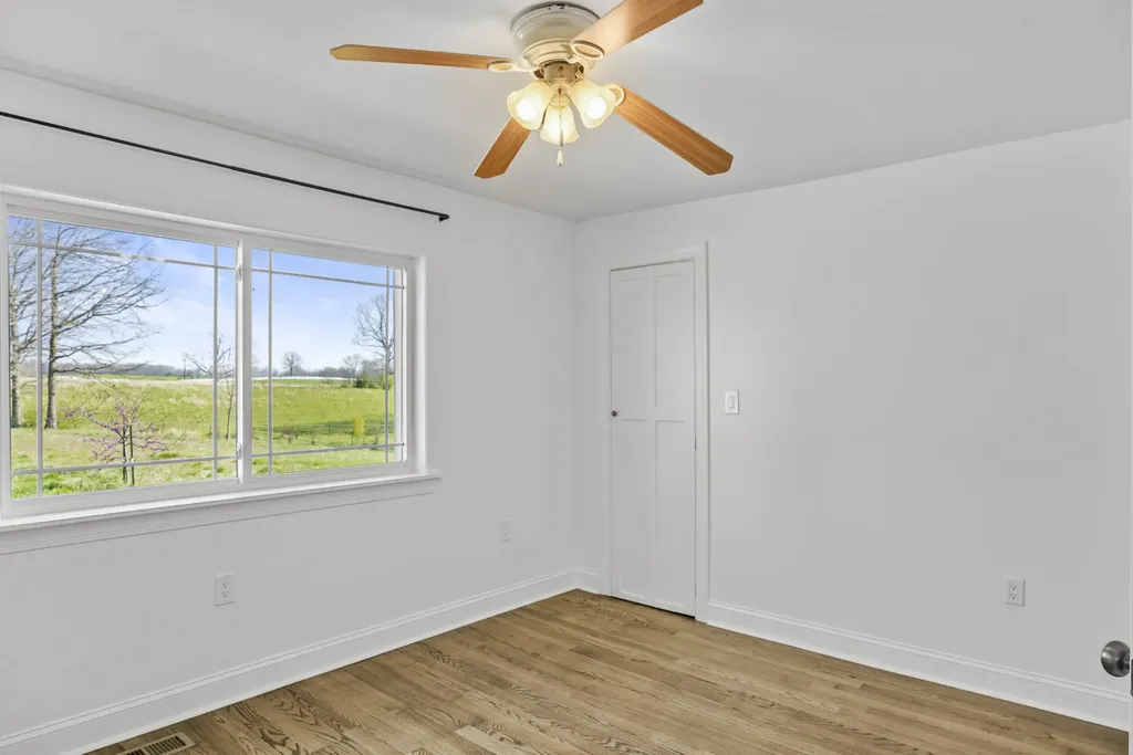 20 Zinker Road Lawrenceburg TN 38464