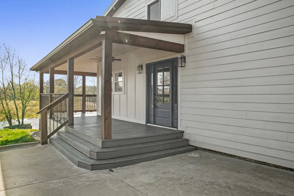 20 Zinker Road Lawrenceburg TN 38464