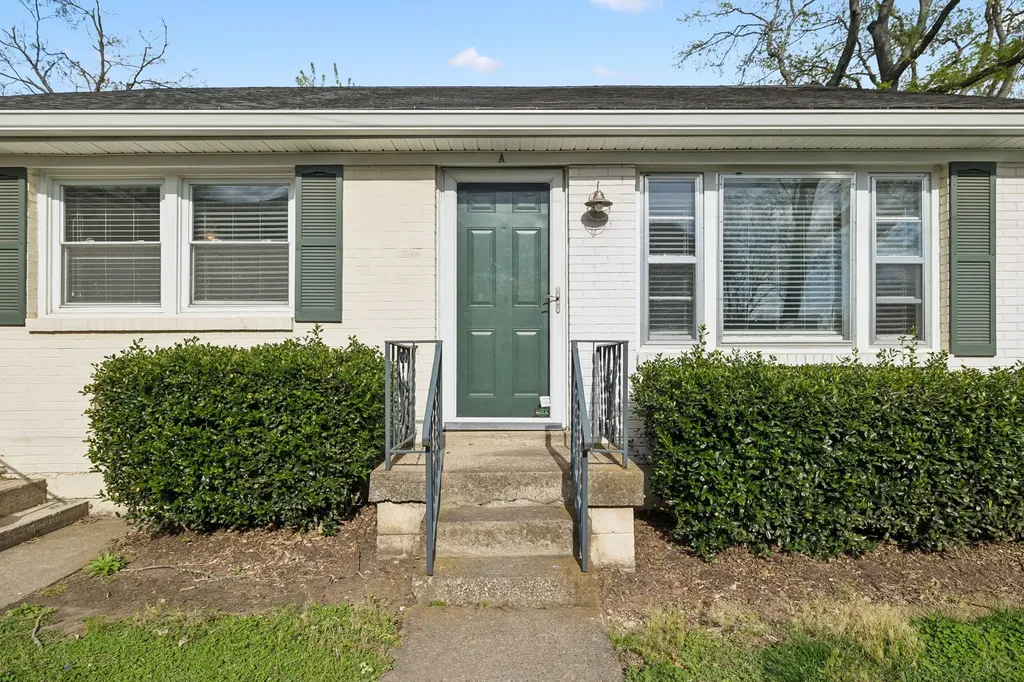 854 Kirkwood Avenue Nashville TN 37204