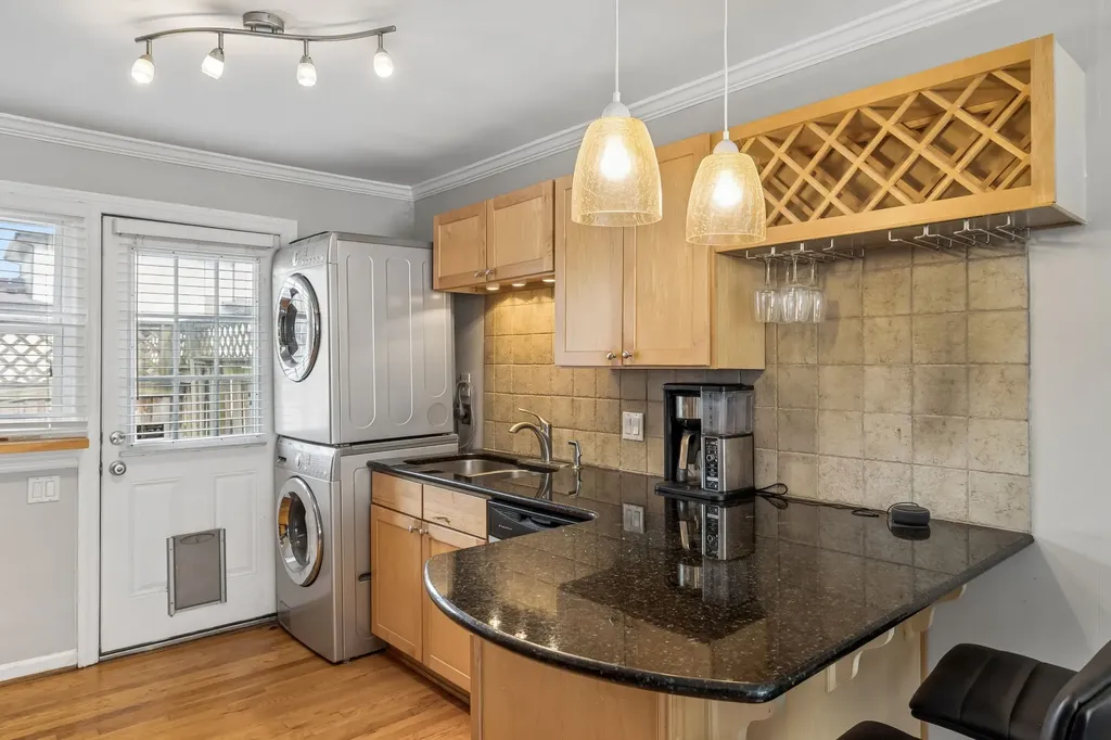 854 Kirkwood Avenue Nashville TN 37204