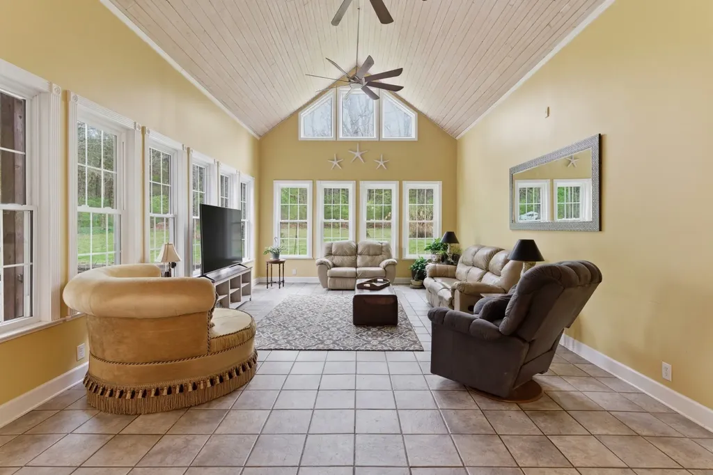 254 Quad Oak Drive Mount Juliet TN 37122