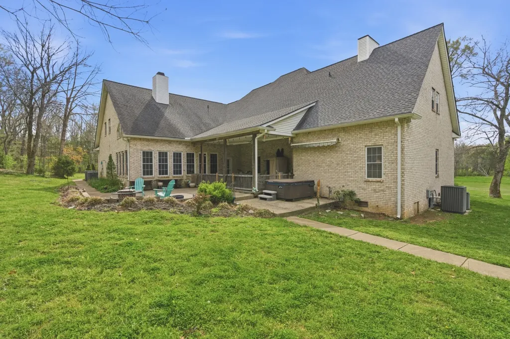 254 Quad Oak Drive Mount Juliet TN 37122