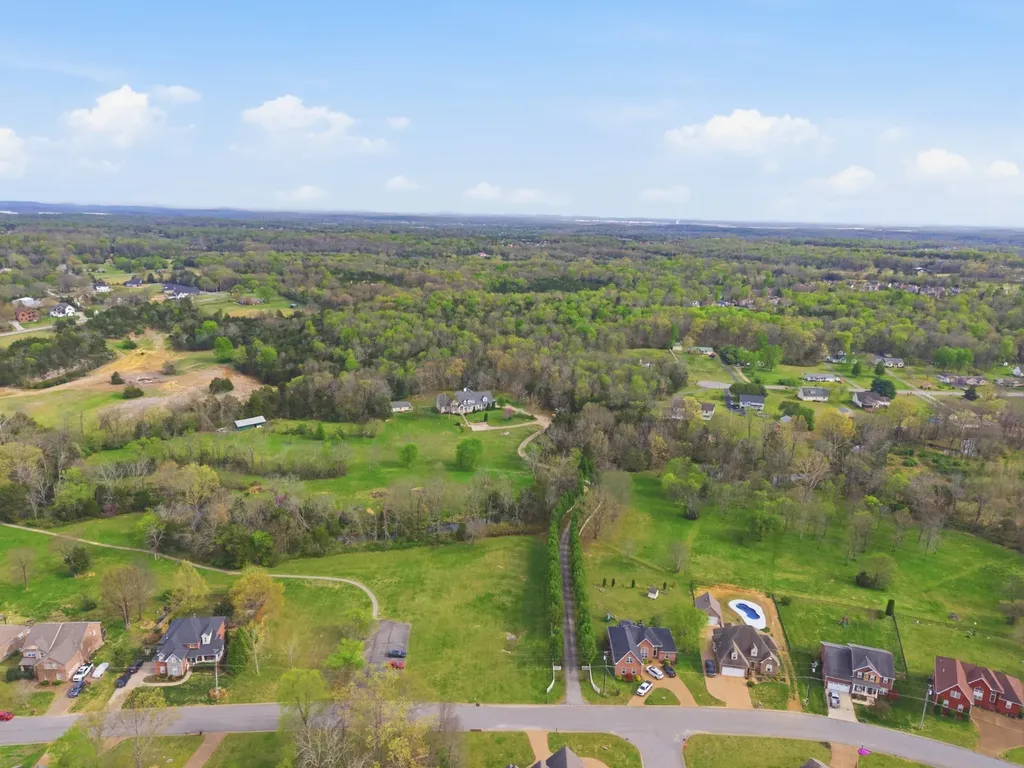 254 Quad Oak Drive Mount Juliet TN 37122