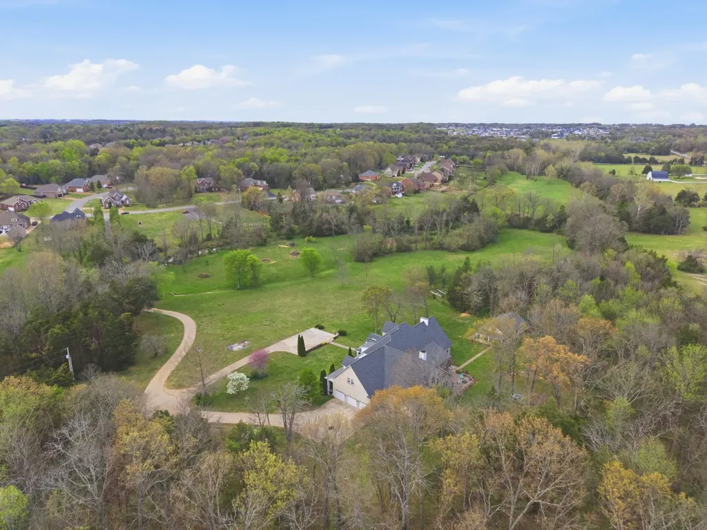 254 Quad Oak Drive Mount Juliet TN 37122
