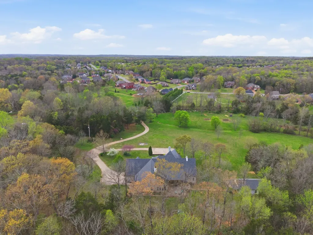254 Quad Oak Drive Mount Juliet TN 37122