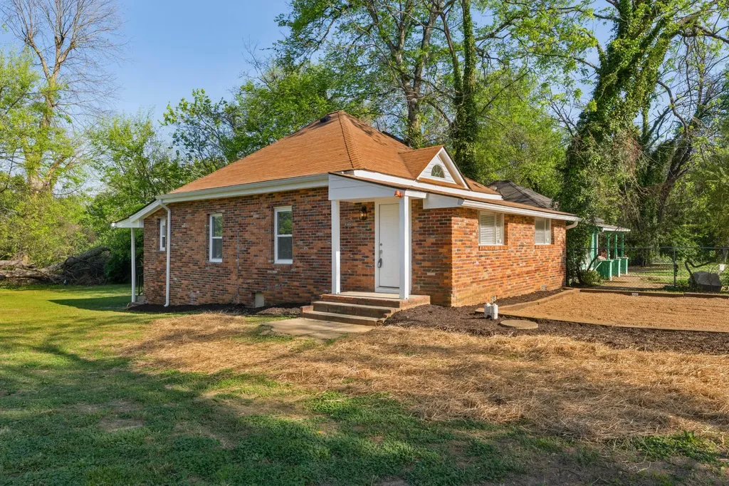 1717 Stanfiel Street Chattanooga TN 37406