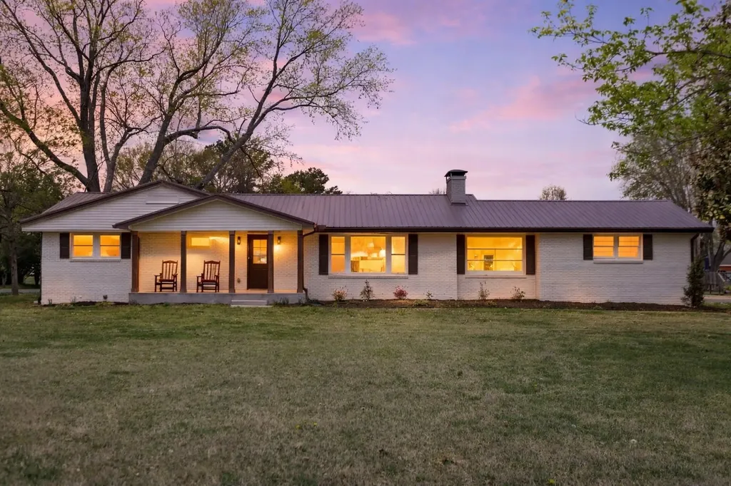 2194 Hampshire Pike Columbia TN 38401