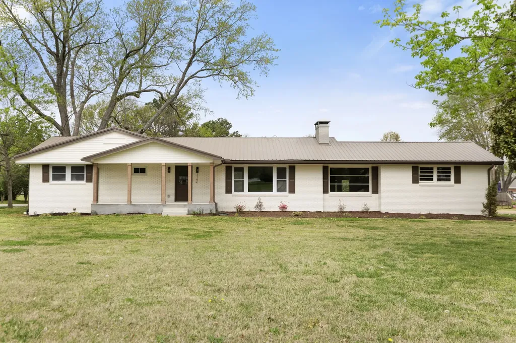 2194 Hampshire Pike Columbia TN 38401