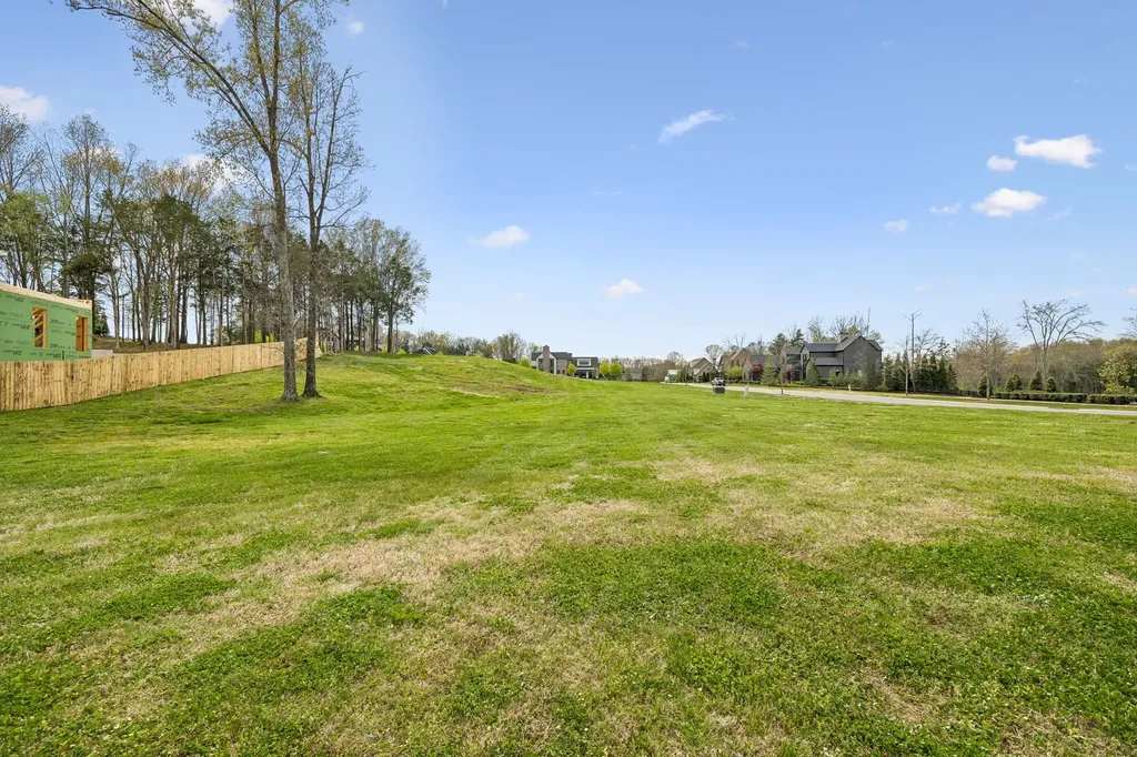 7124 Lanceleaf Drive College Grove TN 37046