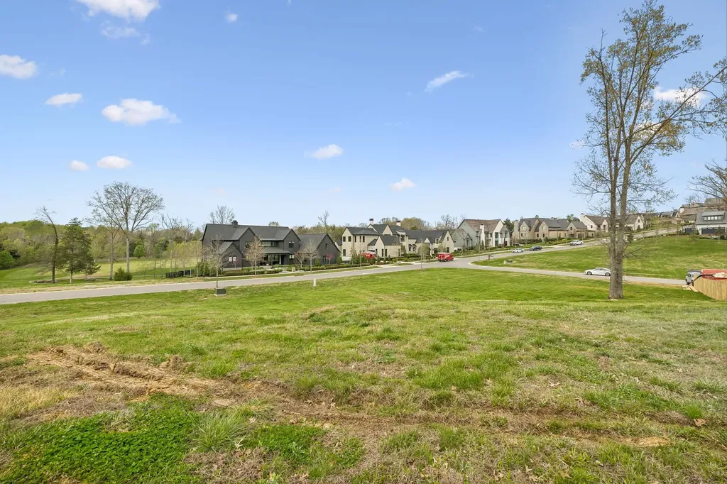 7124 Lanceleaf Drive College Grove TN 37046