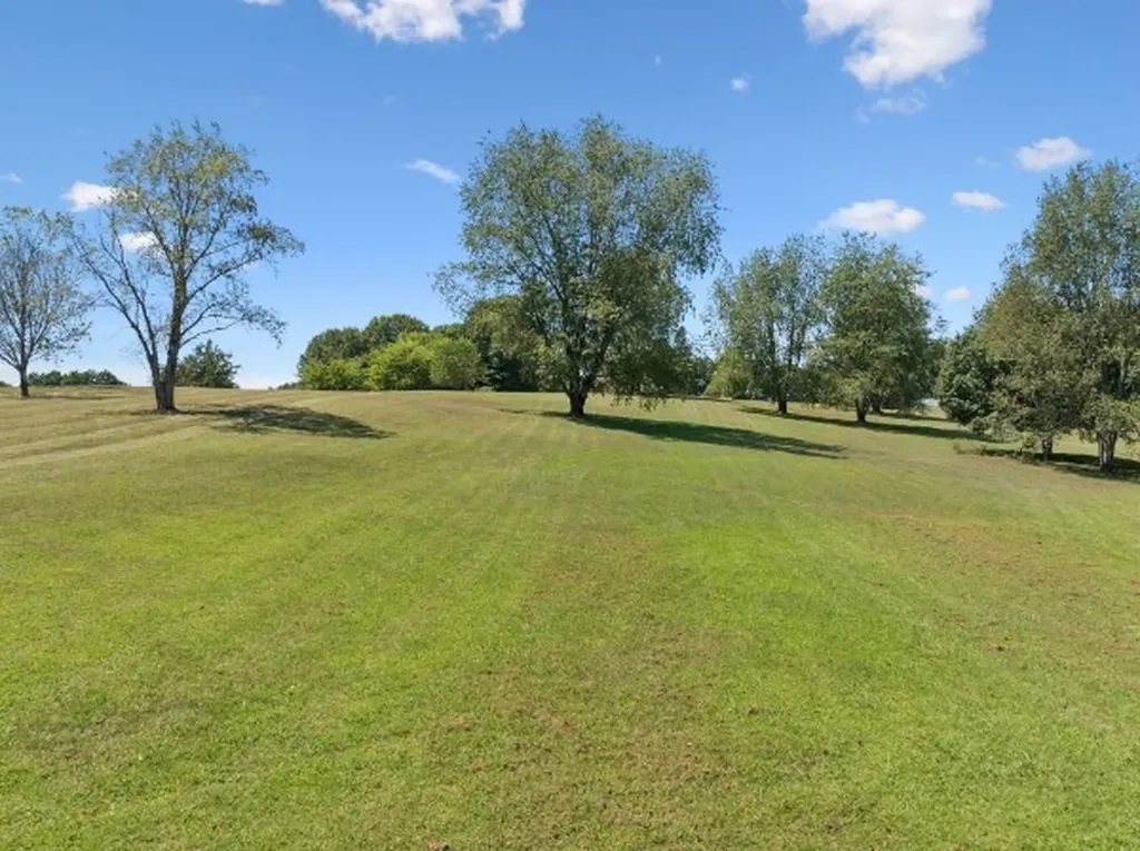 8870 Highway 109, N Lebanon TN 37087