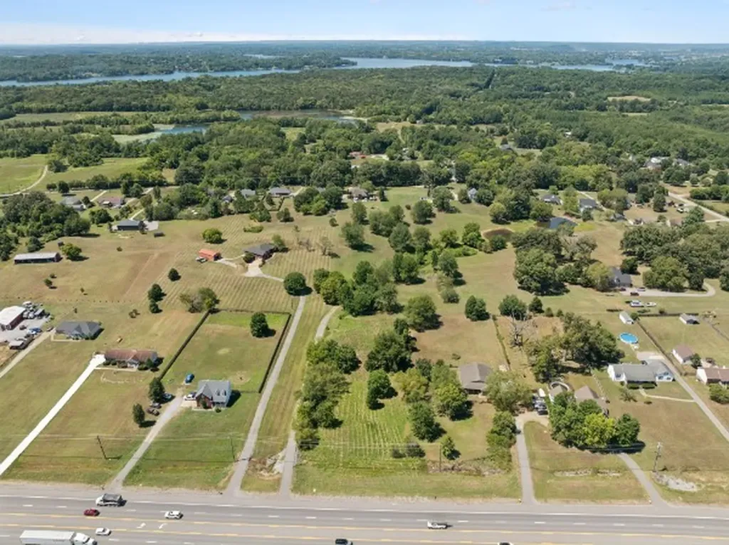 8870 Highway 109, N Lebanon TN 37087