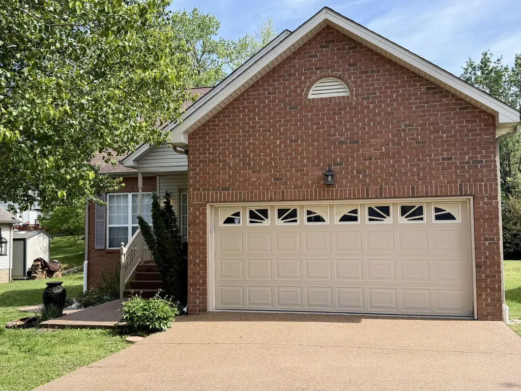 1233 Timber Valley Drive Nashville TN 37214