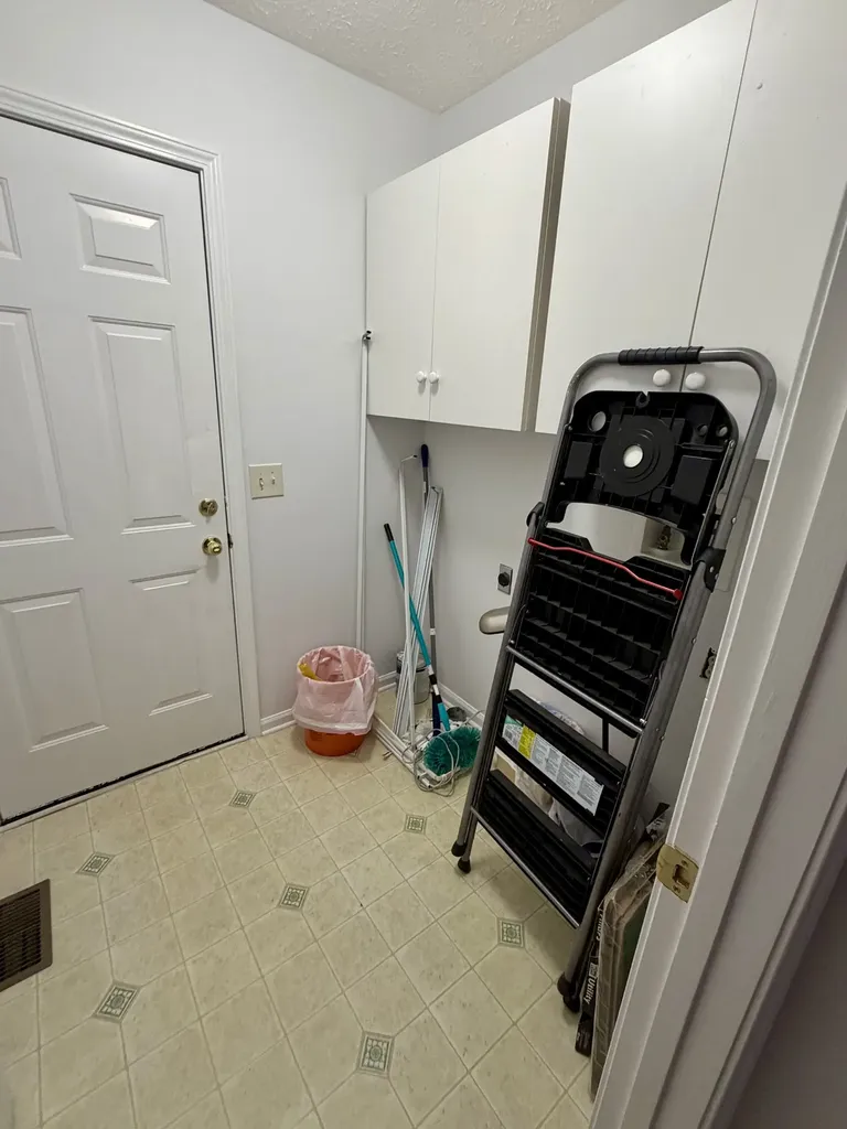 1233 Timber Valley Drive Nashville TN 37214