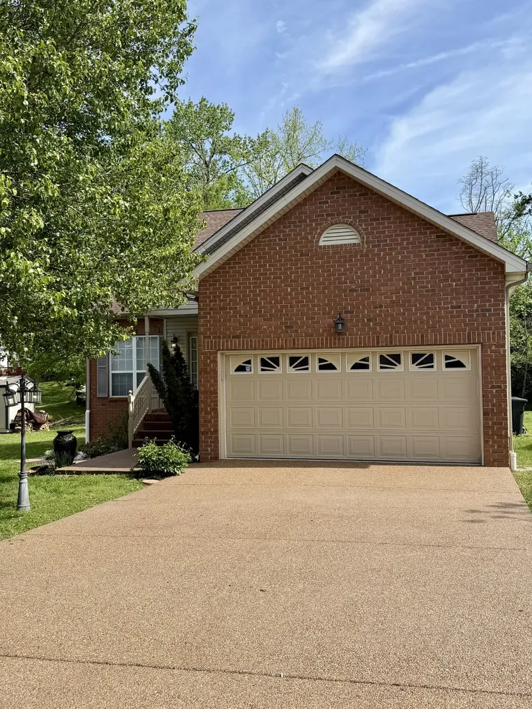 1233 Timber Valley Drive Nashville TN 37214