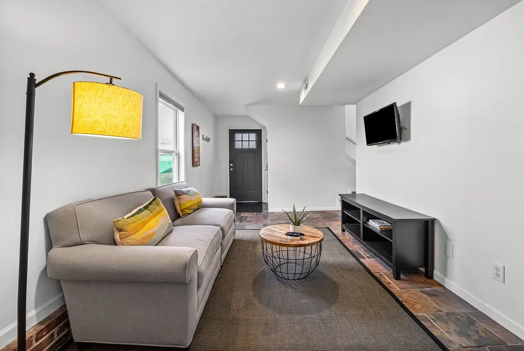 2809 Azalea Place Nashville TN 37204