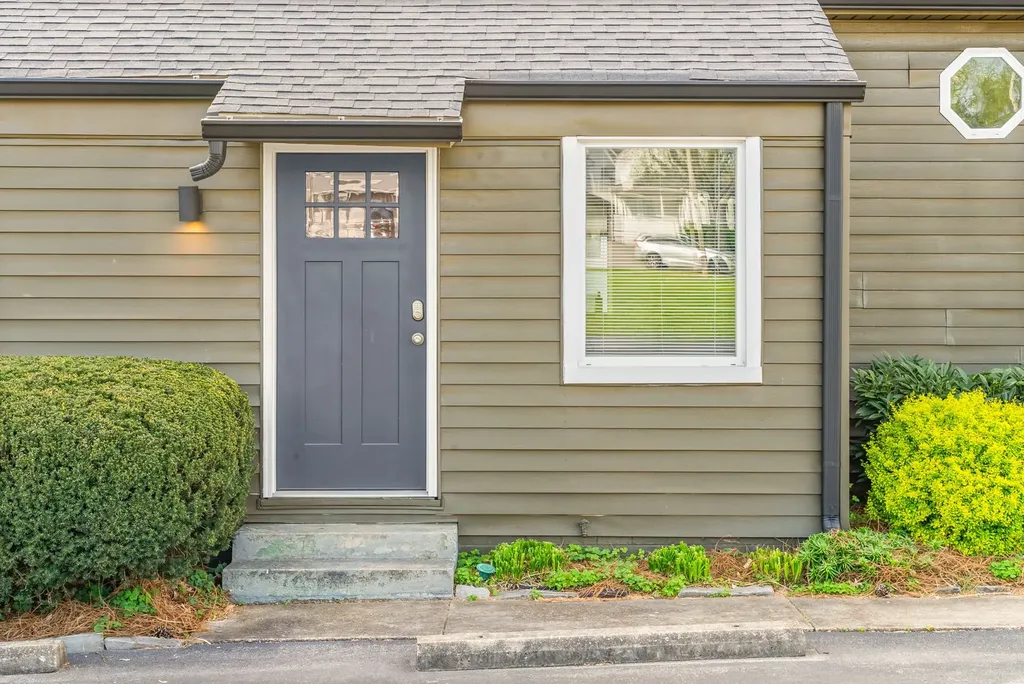 2809 Azalea Place Nashville TN 37204