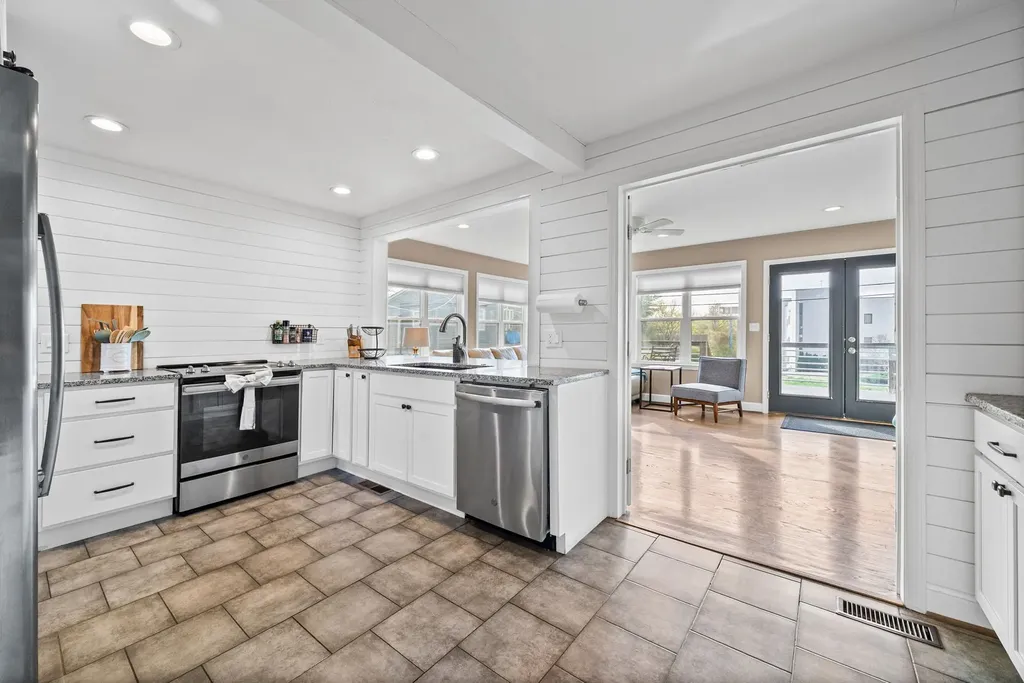 2809 Azalea Place Nashville TN 37204