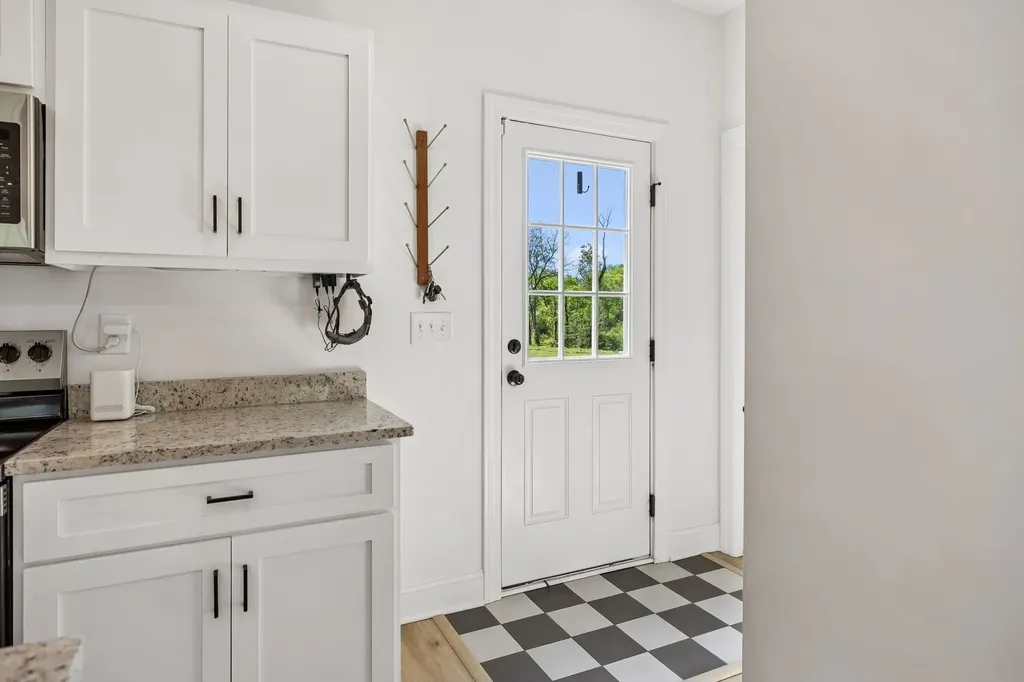 466 Mooresville Pike Columbia TN 38401