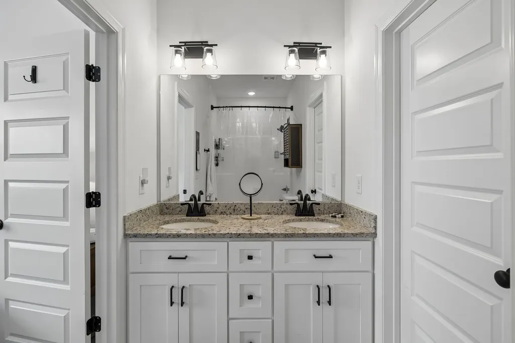 466 Mooresville Pike Columbia TN 38401