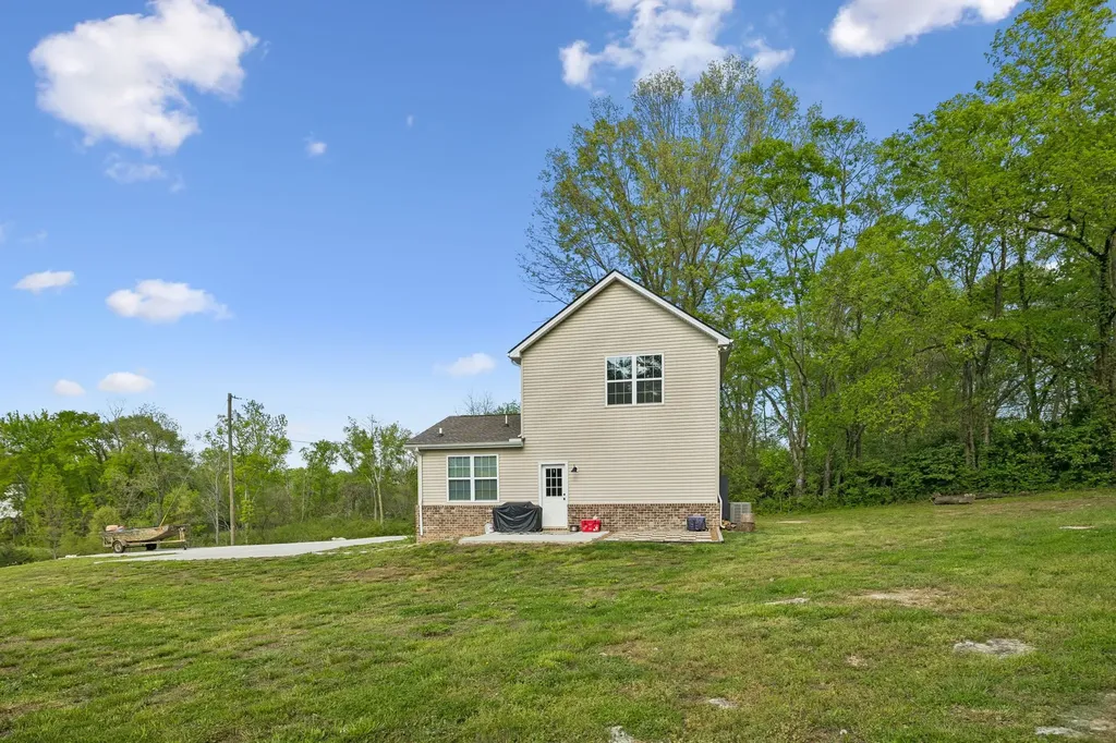 466 Mooresville Pike Columbia TN 38401