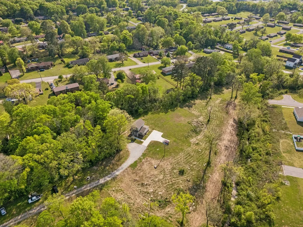 466 Mooresville Pike Columbia TN 38401