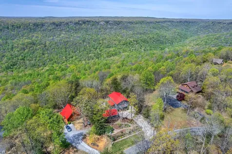 1841 Laurel Lake Drive Monteagle TN 37356