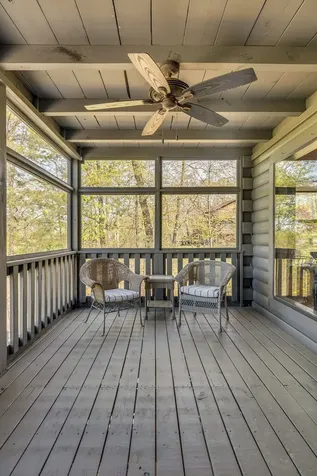1841 Laurel Lake Drive Monteagle TN 37356