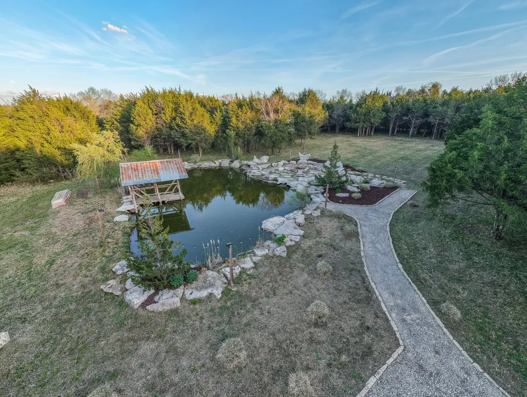 1737 Verona Caney Road Lewisburg TN 37091
