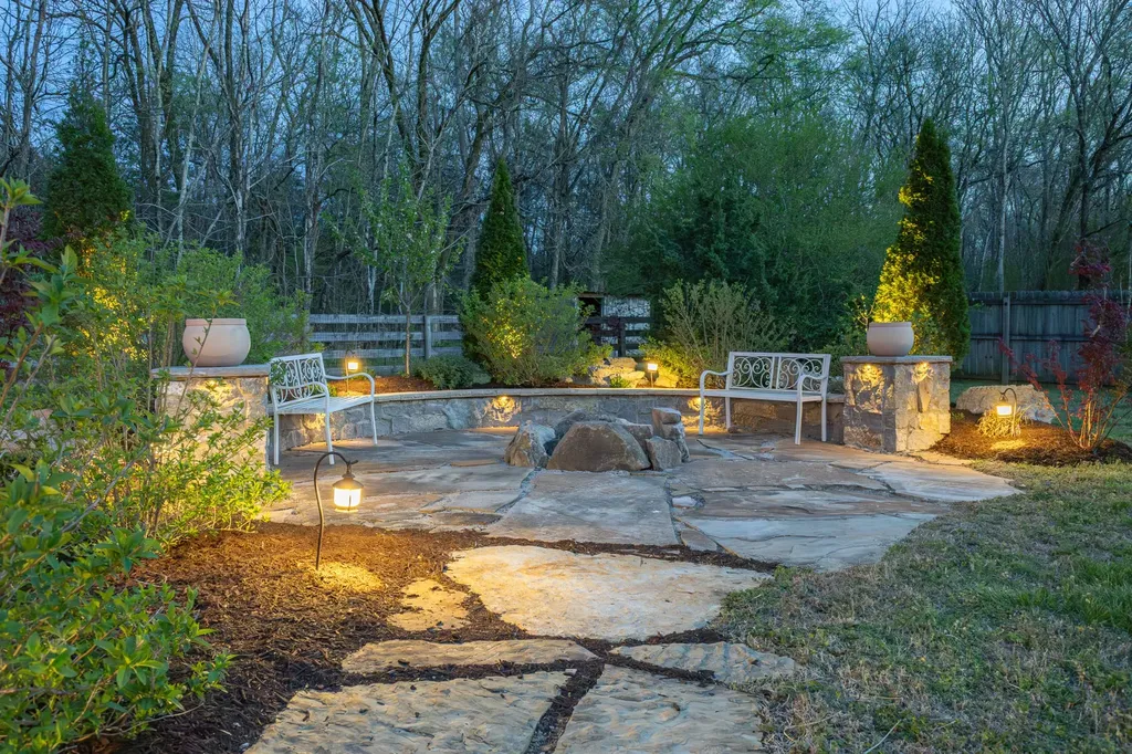 1737 Verona Caney Road Lewisburg TN 37091