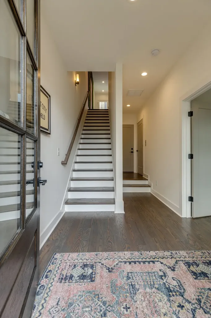 3206 W End Circle Nashville TN 37203