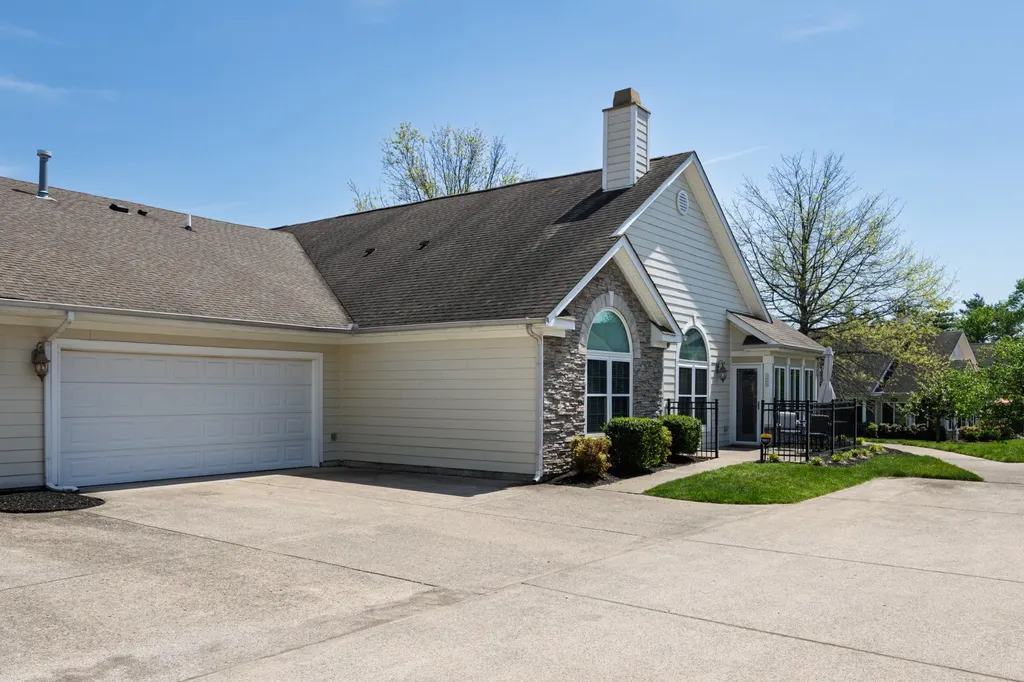 825 Browns Lane Gallatin TN 37066