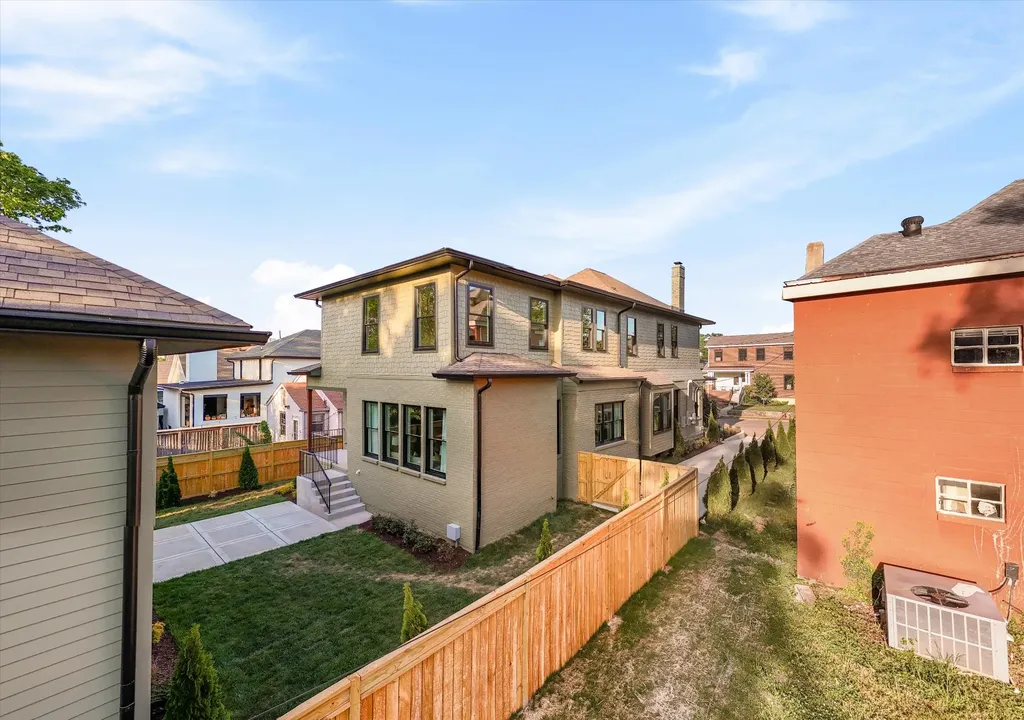 1015 15th Ave, S Nashville TN 37212