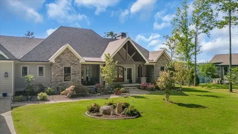 209 Moonshine Drive Jasper TN 37347