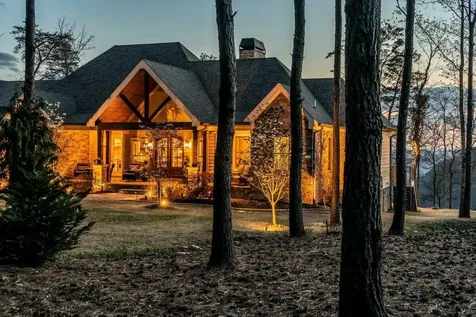 209 Moonshine Drive Jasper TN 37347