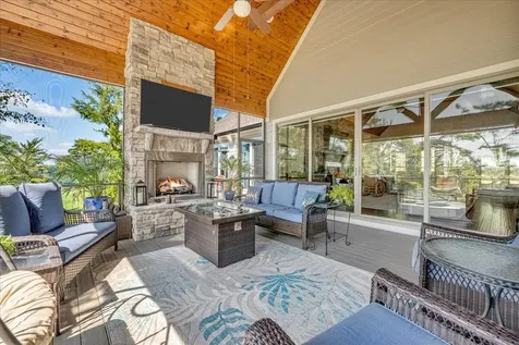 209 Moonshine Drive Jasper TN 37347