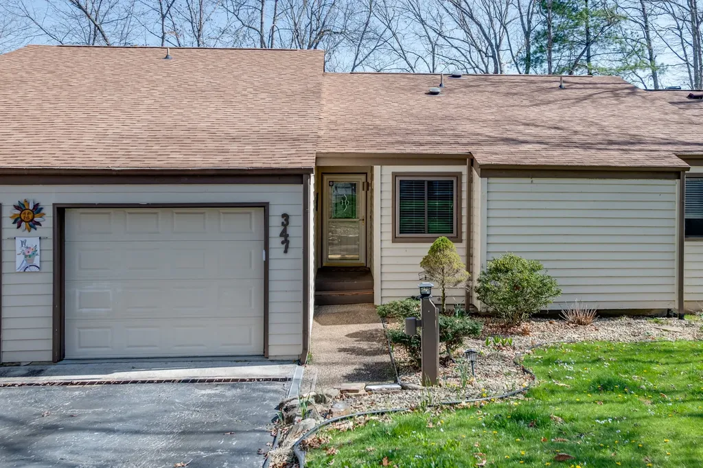 347 Lake Catherine Circle Crossville TN 38558