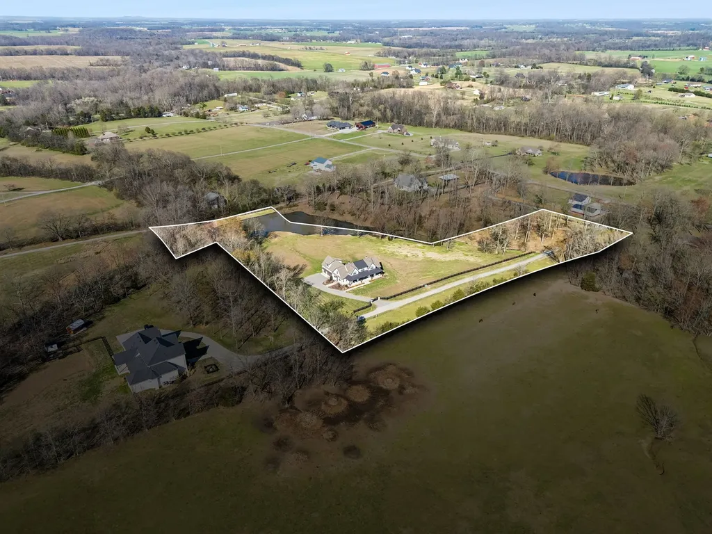 4900 Charles Dorris Road Springfield TN 37172