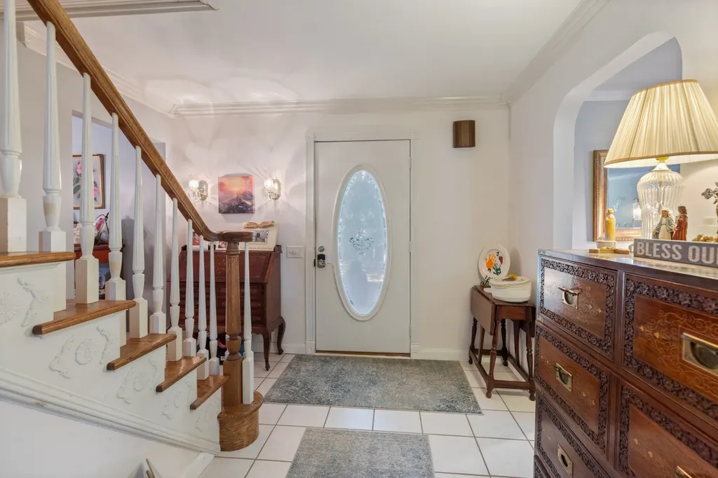 7422 Indian Creek Road Mc Ewen TN 37101