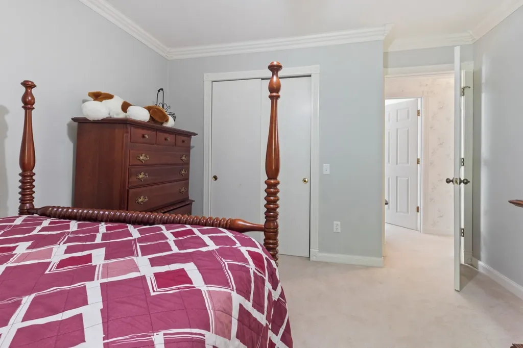 7422 Indian Creek Road Mc Ewen TN 37101