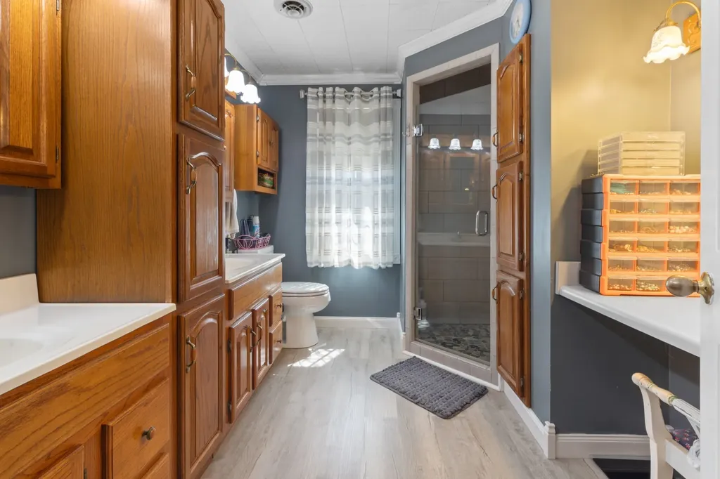 7422 Indian Creek Road Mc Ewen TN 37101