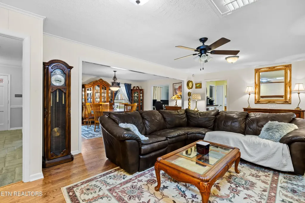117 Essex Drive Knoxville TN 37922