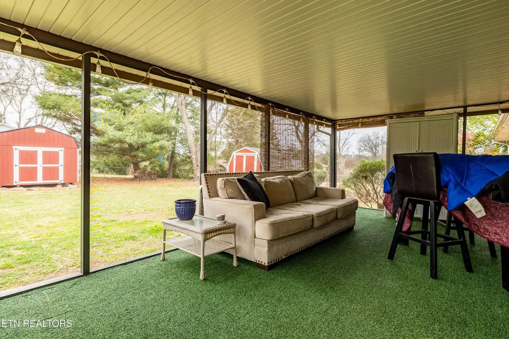 117 Essex Drive Knoxville TN 37922